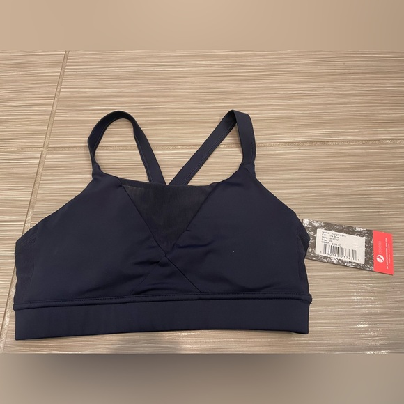 oiselle Tops - Oiselle Tangent Bra, Navy Size 6